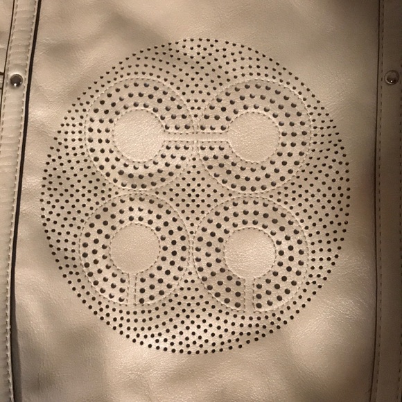 White mini tote - Picture 2 of 5